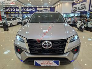 Toyota Fortuner 2.4G 4x2 AT